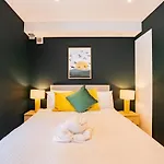 펜션 The Large Group House - Sleeps 28