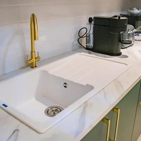 펜션 9br House - Walk To Eyre Square - Free Parking 골웨이