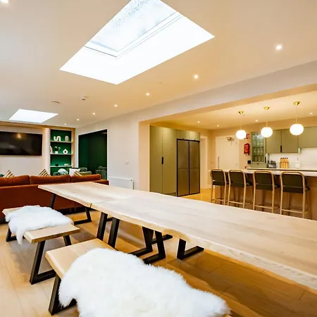 Tatil Evi 9br House - Walk To Eyre Square - Free Parking