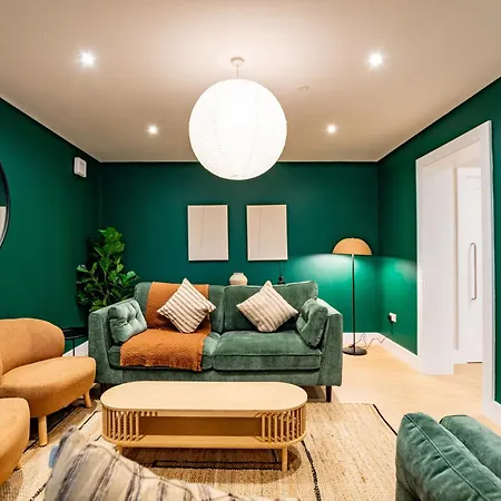 Tatil Evi 9br House - Walk To Eyre Square - Free Parking *