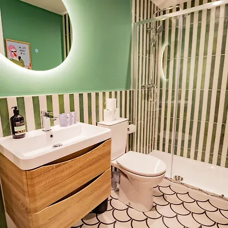 Tatil Evi 9br House - Walk To Eyre Square - Free Parking