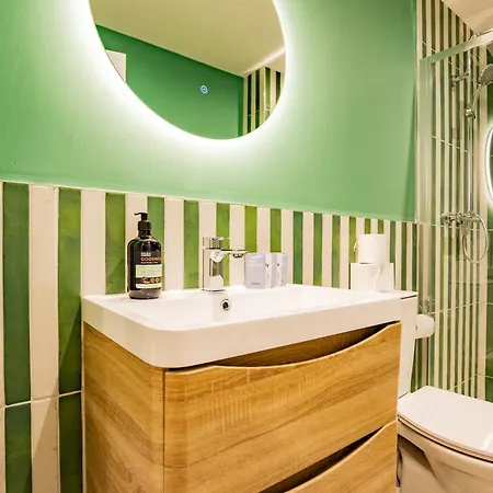 9br House - Walk To Eyre Square - Free Parking Feriehus Galway