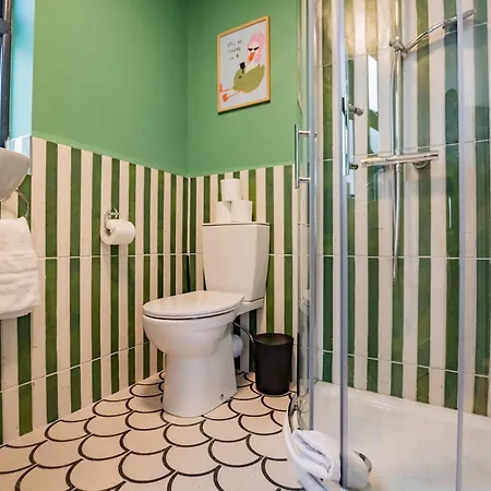 Tatil Evi 9br House - Walk To Eyre Square - Free Parking *