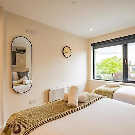Tatil Evi 9br House - Walk To Eyre Square - Free Parking Galway